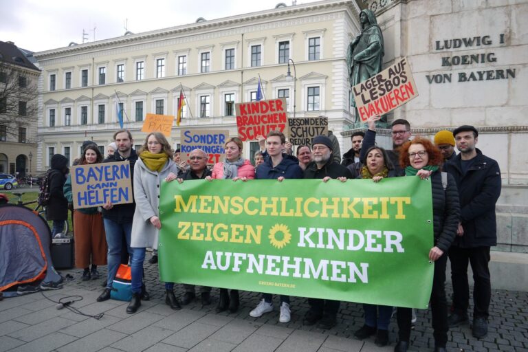 Sofortiger Schutz für Lesbos-Geflüchtete in Bayern